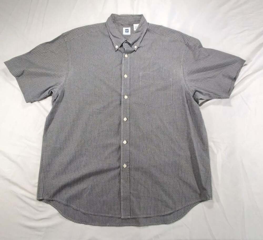 *Budget Friendly* Gap Men's Short Sleeve Gingham Button-Up